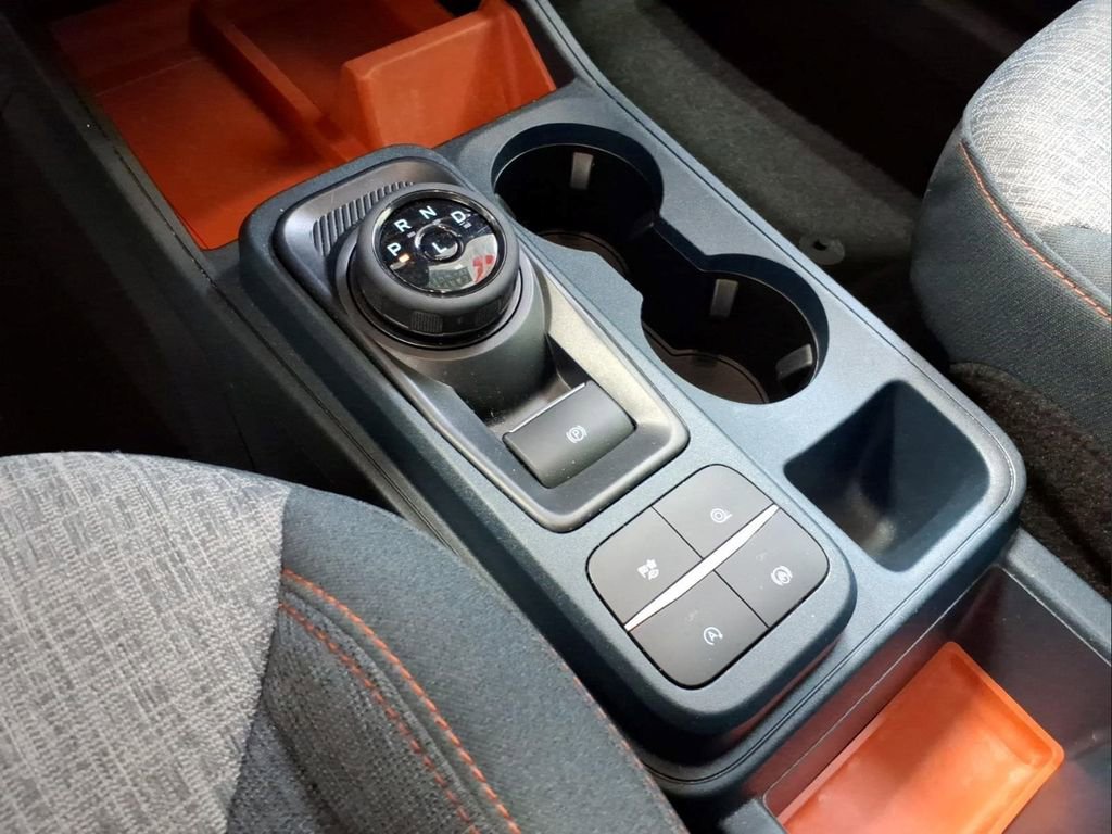 Certified 2022 Ford Maverick XLT FWD image 18