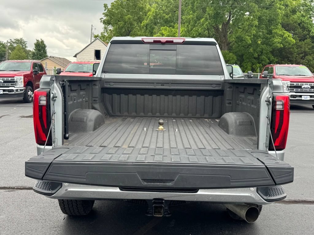 Used 2025 GMC Sierra 2500 SLT w/ SLT Convenience Package AWD/4WD image 28