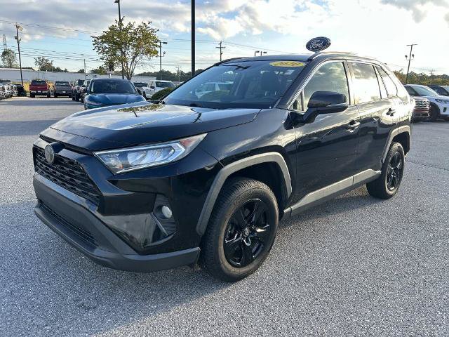 Used 2020 Toyota RAV4 XLE FWD image 8