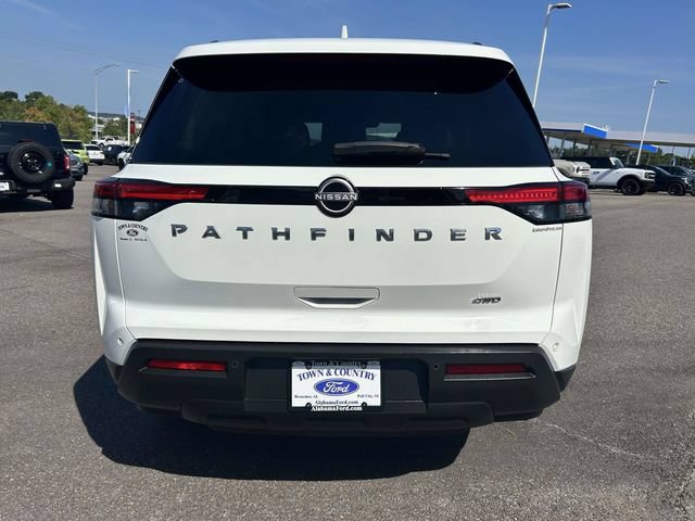 Used 2025 Nissan Pathfinder SV AWD/4WD image 4