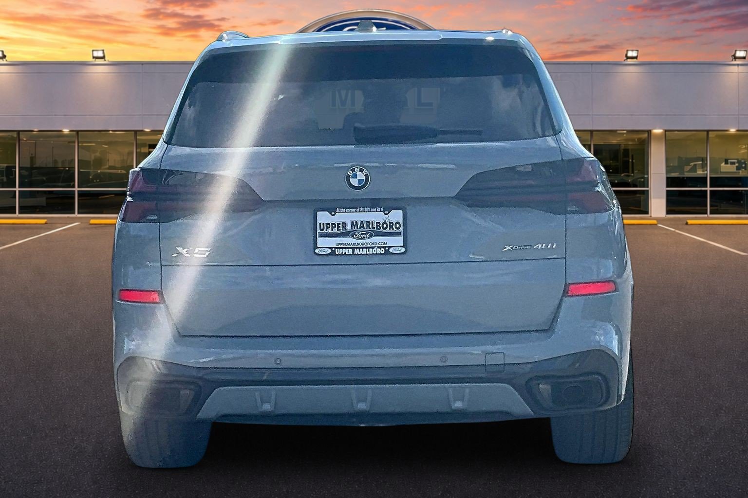 Used 2026 BMW X5 xDrive40i w/ M Sport Package AWD/4WD image 4