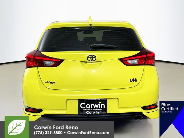 Used 2017 Toyota Corolla iM image 4