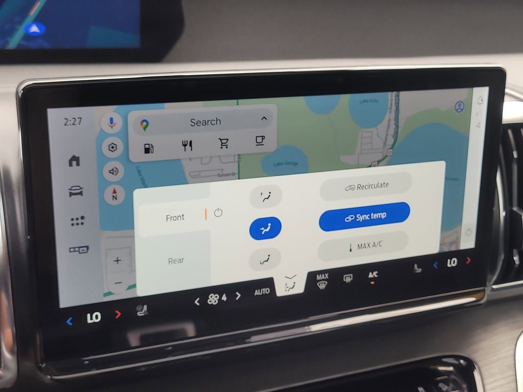 Certified 2025 Ford Expedition Max Platinum image 26