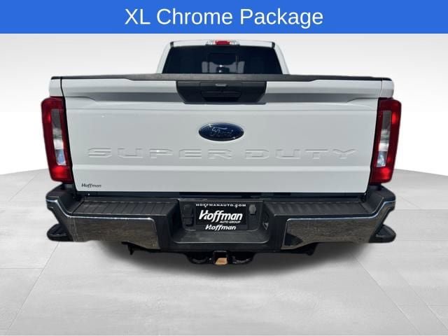 Certified 2023 Ford F350 XL w/ Snow Plow Prep Package AWD/4WD image 4