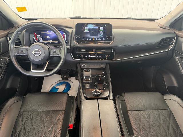 Used 2023 Nissan Rogue Platinum w/ Platinum Premium Package AWD/4WD image 3