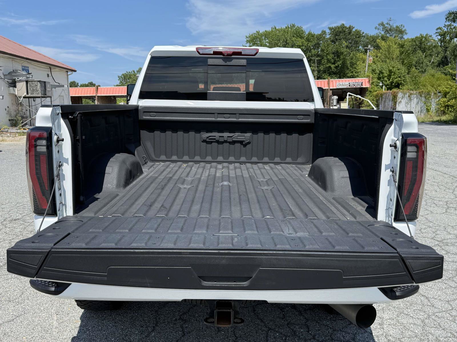 Used 2024 GMC Sierra 2500 AT4 w/ AT4 Premium Plus Package AWD/4WD image 31