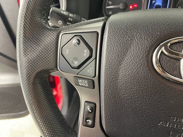 Used 2021 Toyota Tacoma TRD Off-Road w/ Technology Package AWD/4WD image 13