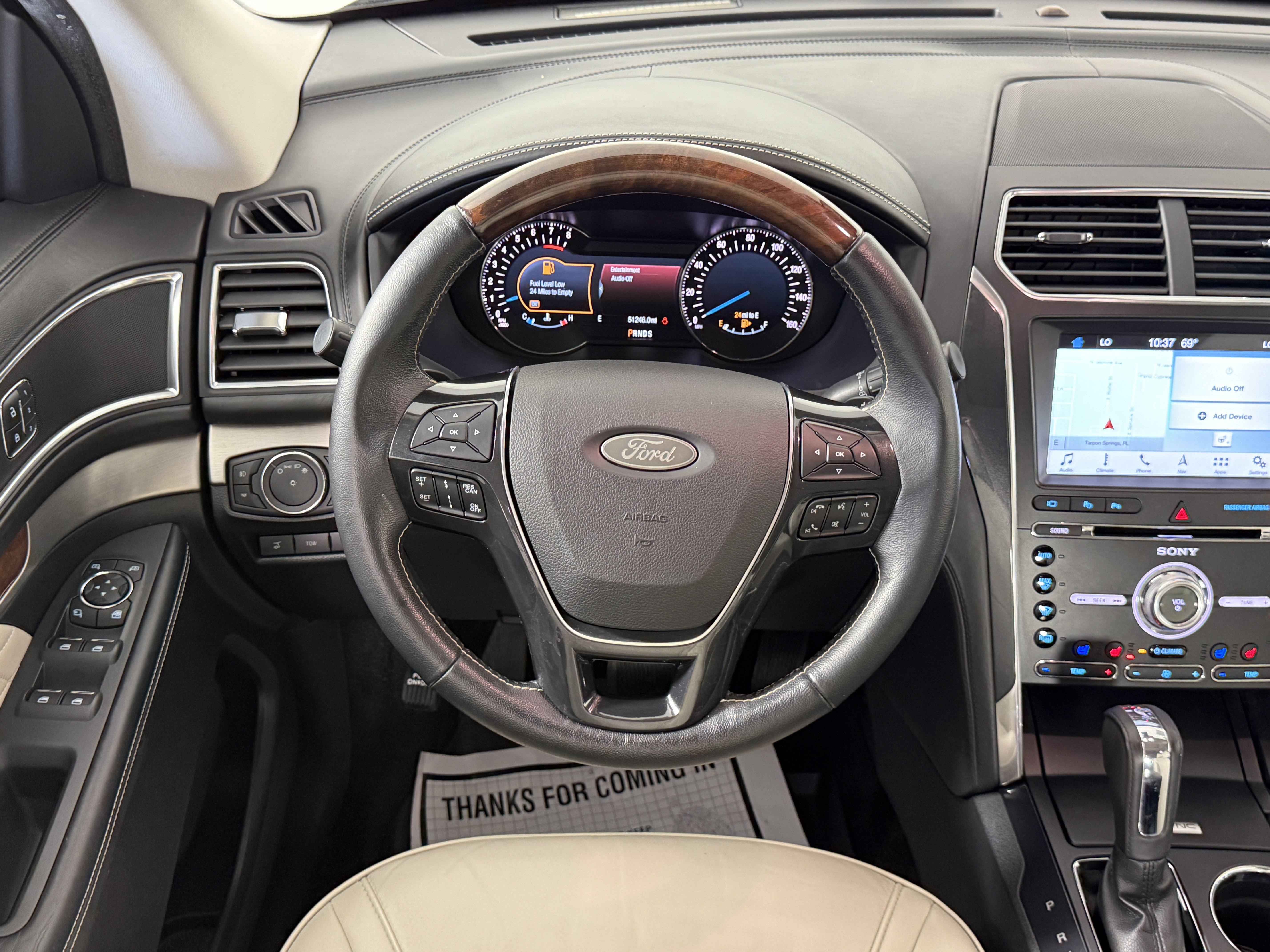 Certified 2018 Ford Explorer Platinum image 11