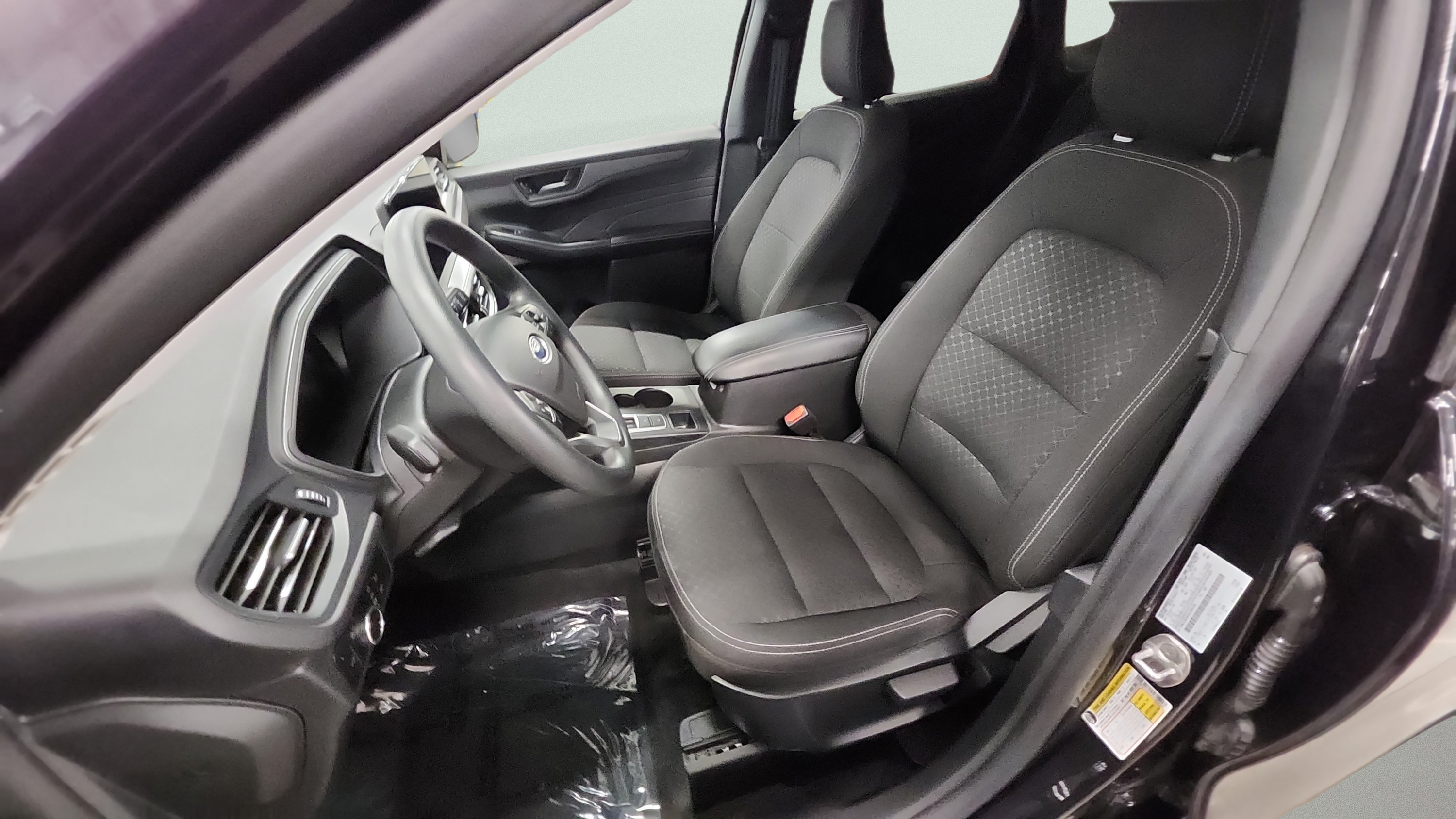 Certified 2025 Ford Escape Active w/ Tech Pack #1 AWD/4WD image 10