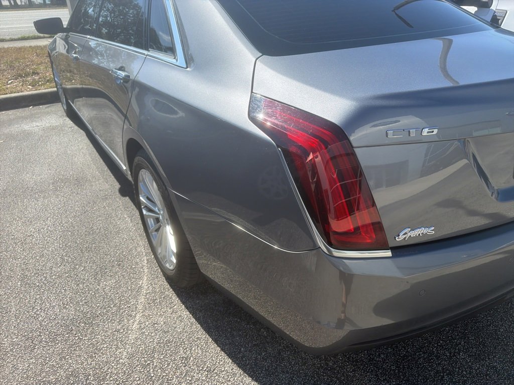 Used 2018 Cadillac CT6 2.0T image 4