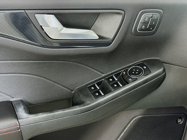 Certified 2023 Ford Escape ST-Line Elite w/ Premium Technology Package image 10