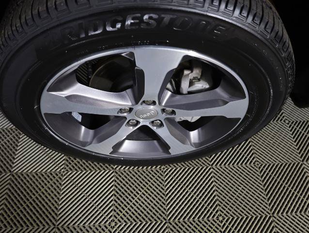 Used 2024 Jeep Grand Cherokee Limited AWD/4WD image 39