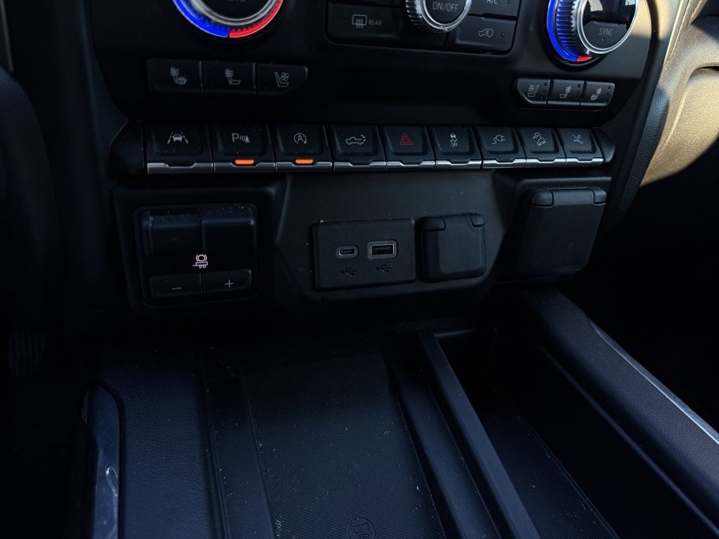 Used 2020 GMC Sierra 1500 Denali w/ Denali Ultimate Package image 19