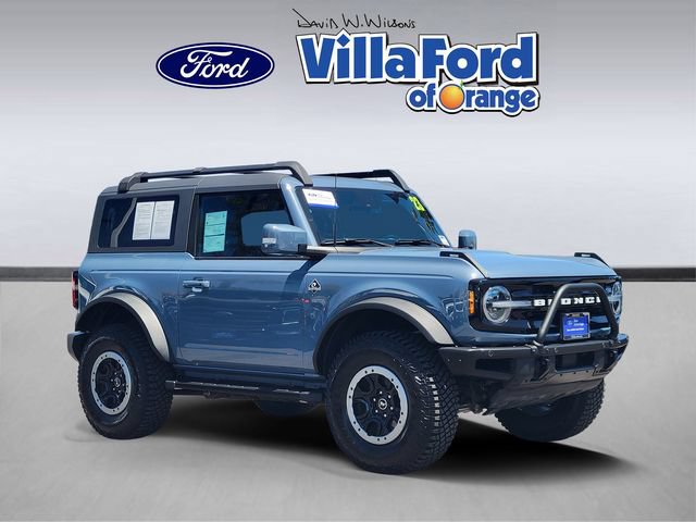 Certified 2023 Ford Bronco Outer Banks w/ Sasquatch Package AWD/4WD image 1