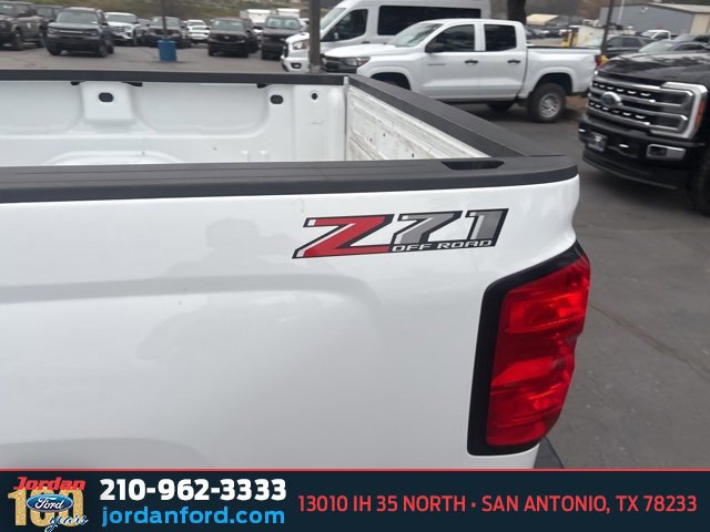 Used 2018 Chevrolet Silverado 1500 LT w/ Texas Edition image 8