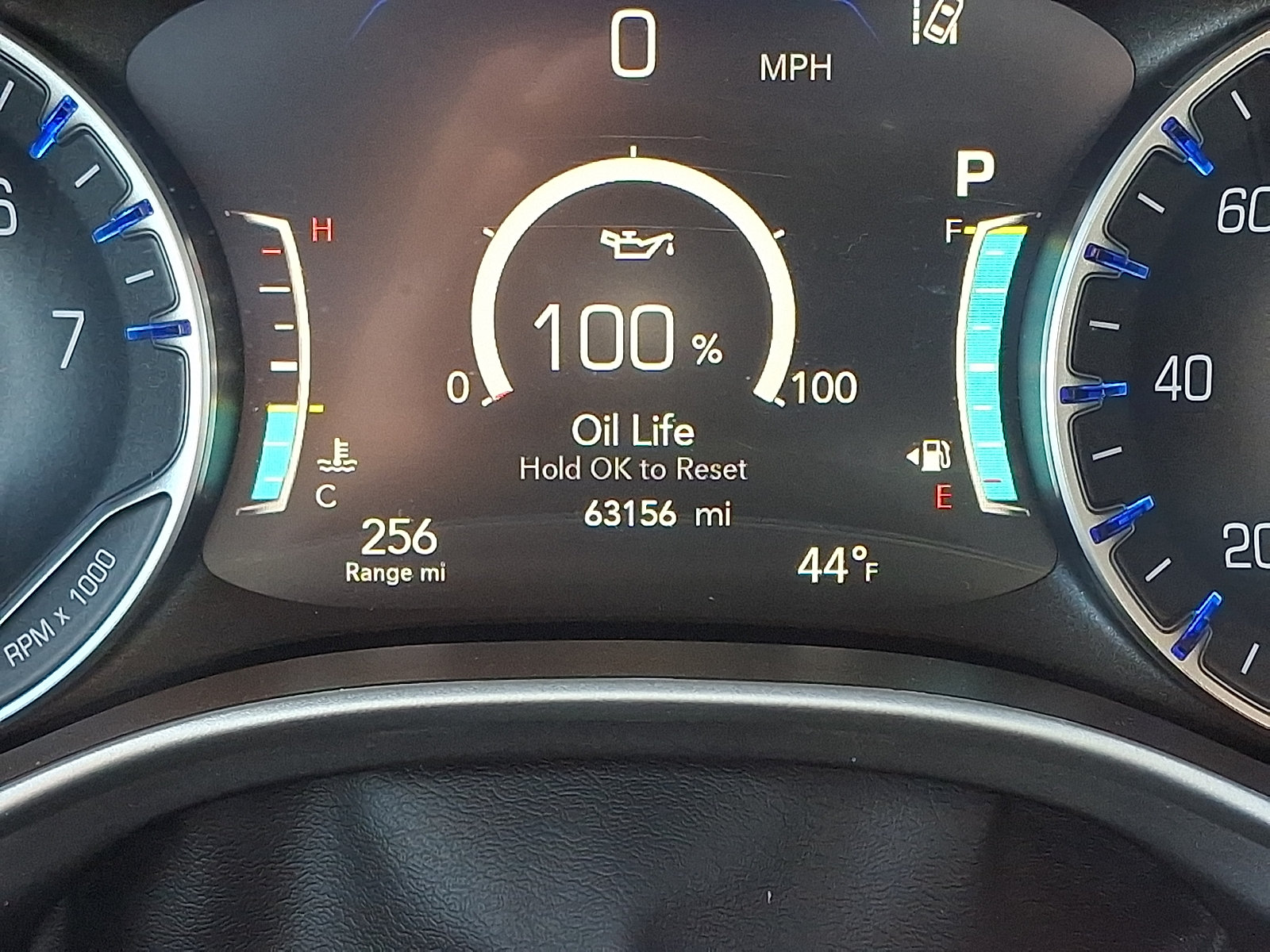 Used 2023 Chrysler Pacifica Touring-L FWD image 23