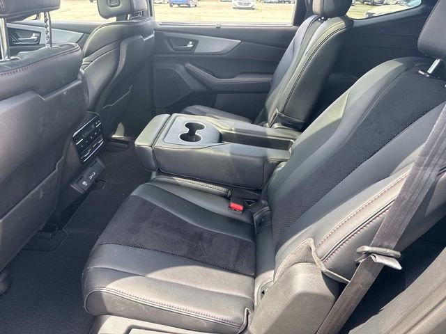 Used 2023 Acura MDX A-Spec image 16