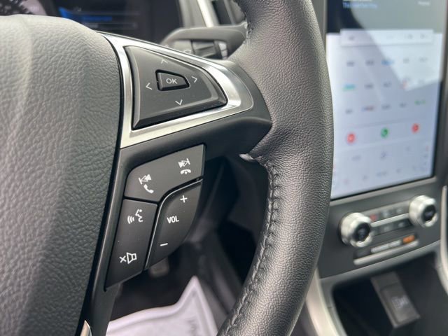 Certified 2024 Ford Edge SEL w/ Convenience Package image 11