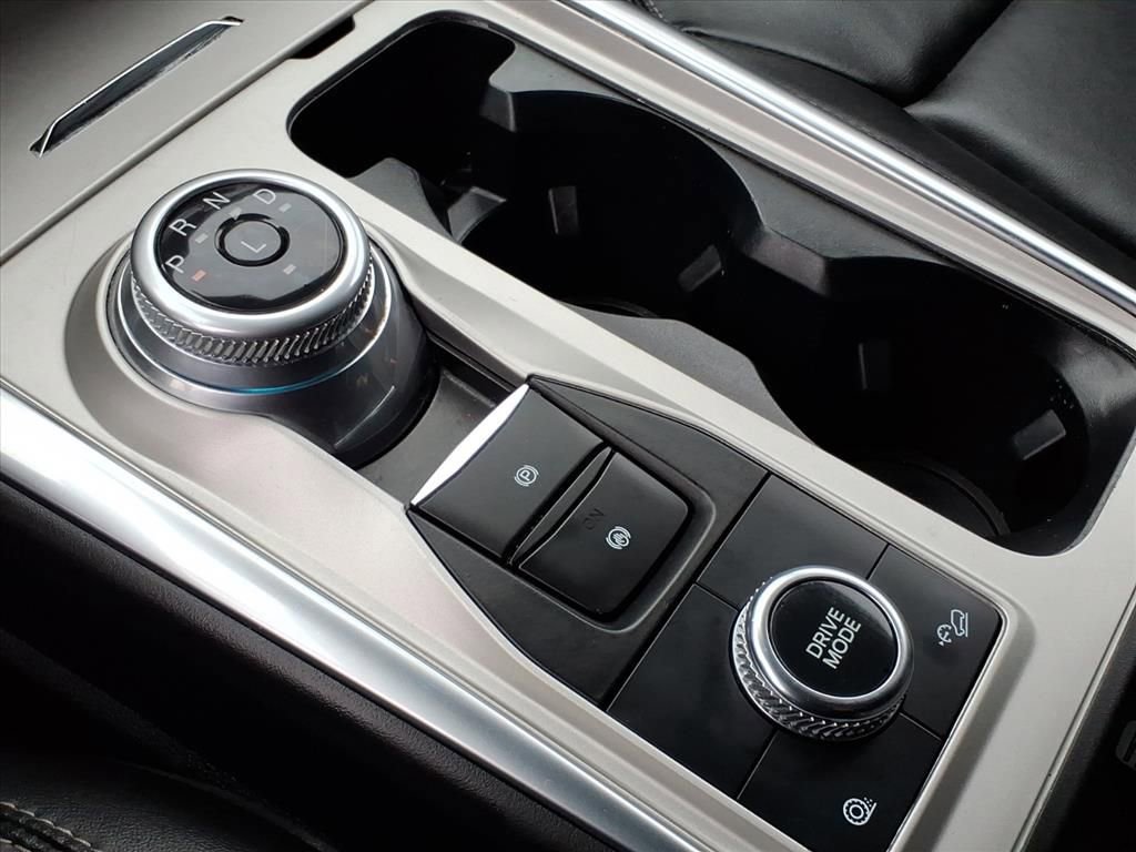 Certified 2023 Ford Explorer XLT w/ Equipment Group 202A image 19