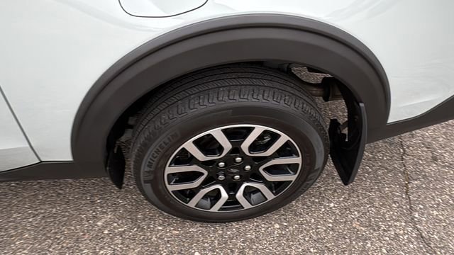 Certified 2022 Ford Maverick Lariat w/ Lariat Luxury Package image 29