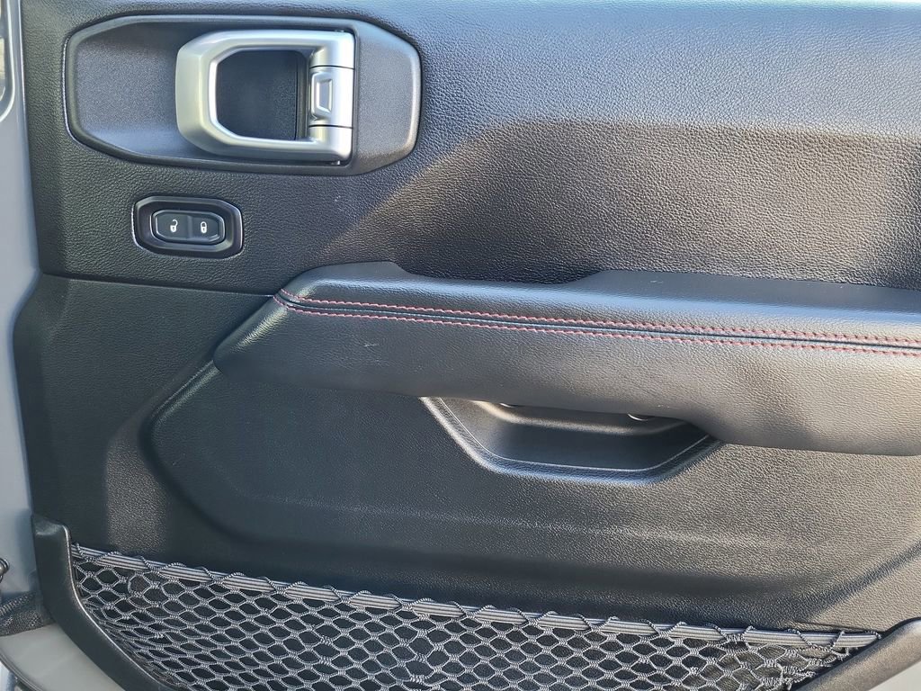 Used 2020 Jeep Wrangler Unlimited Rubicon w/ Cold Weather Group image 21