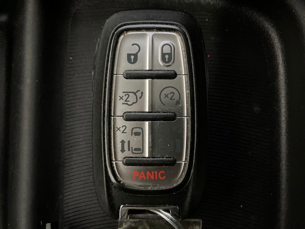 Used 2019 Chrysler Pacifica Touring Plus w/ Tire & Wheel Group image 34