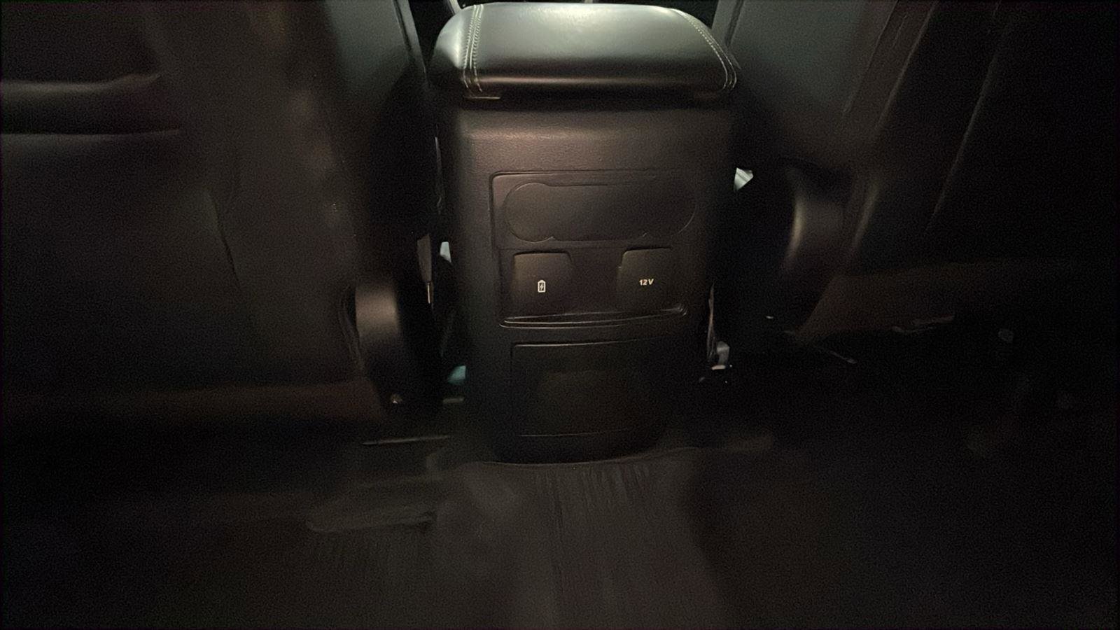 Certified 2023 Ford Explorer XLT w/ Equipment Group 202A image 9