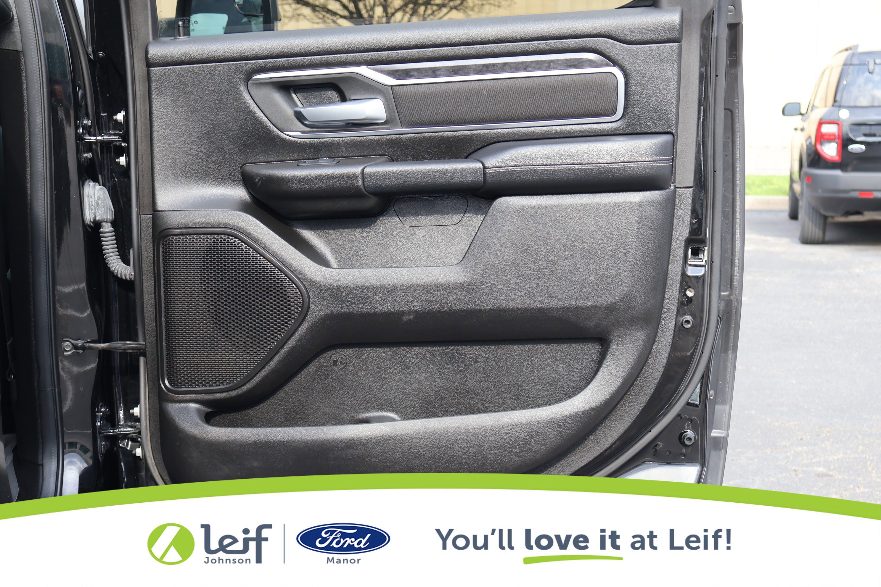 Used 2024 RAM 1500 Lone Star image 29