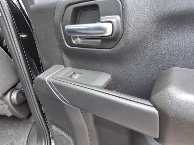 Used 2025 Chevrolet Silverado 1500 Custom Trail Boss AWD/4WD image 34