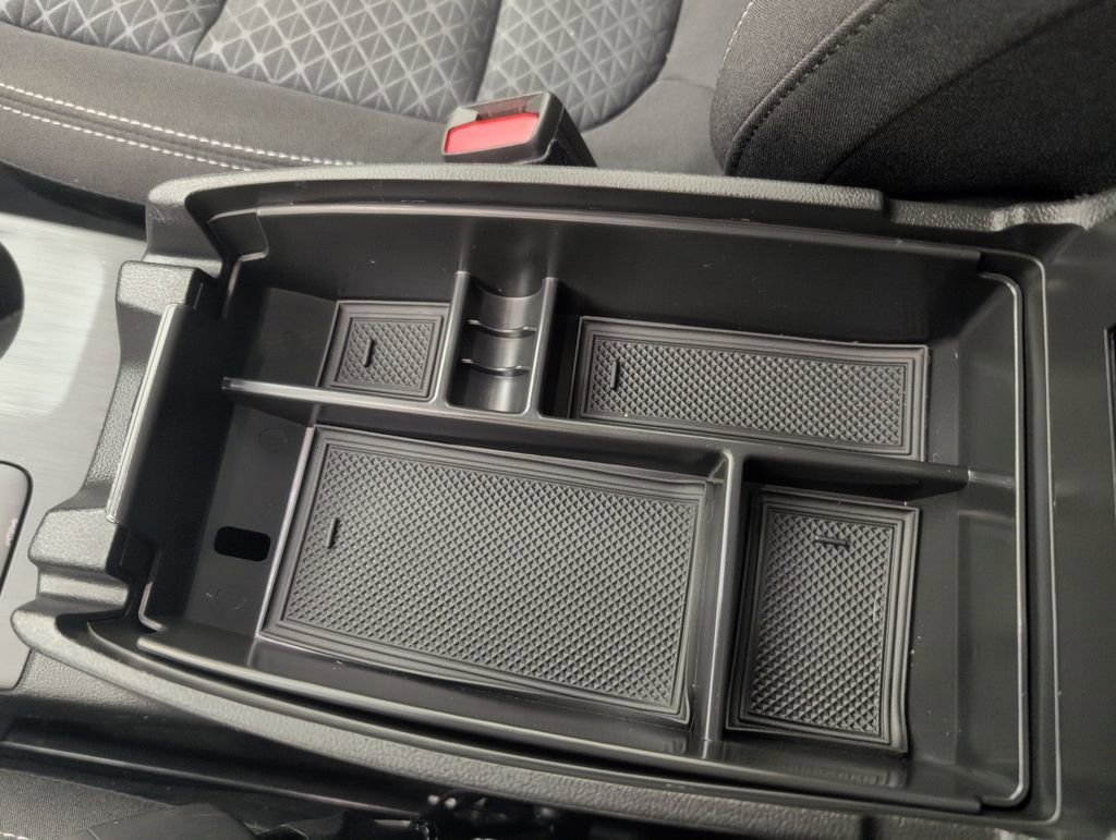 Certified 2024 Ford Escape Active w/ Cold Weather Package FWD image 38