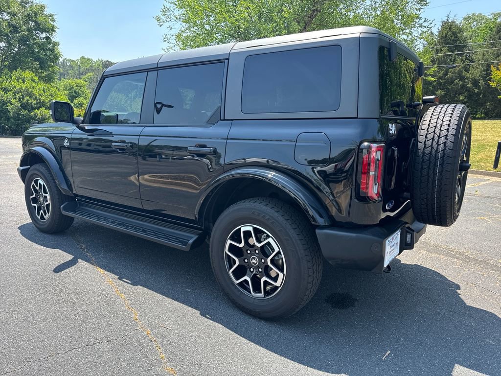 Certified 2025 Ford Bronco Outer Banks AWD/4WD image 3
