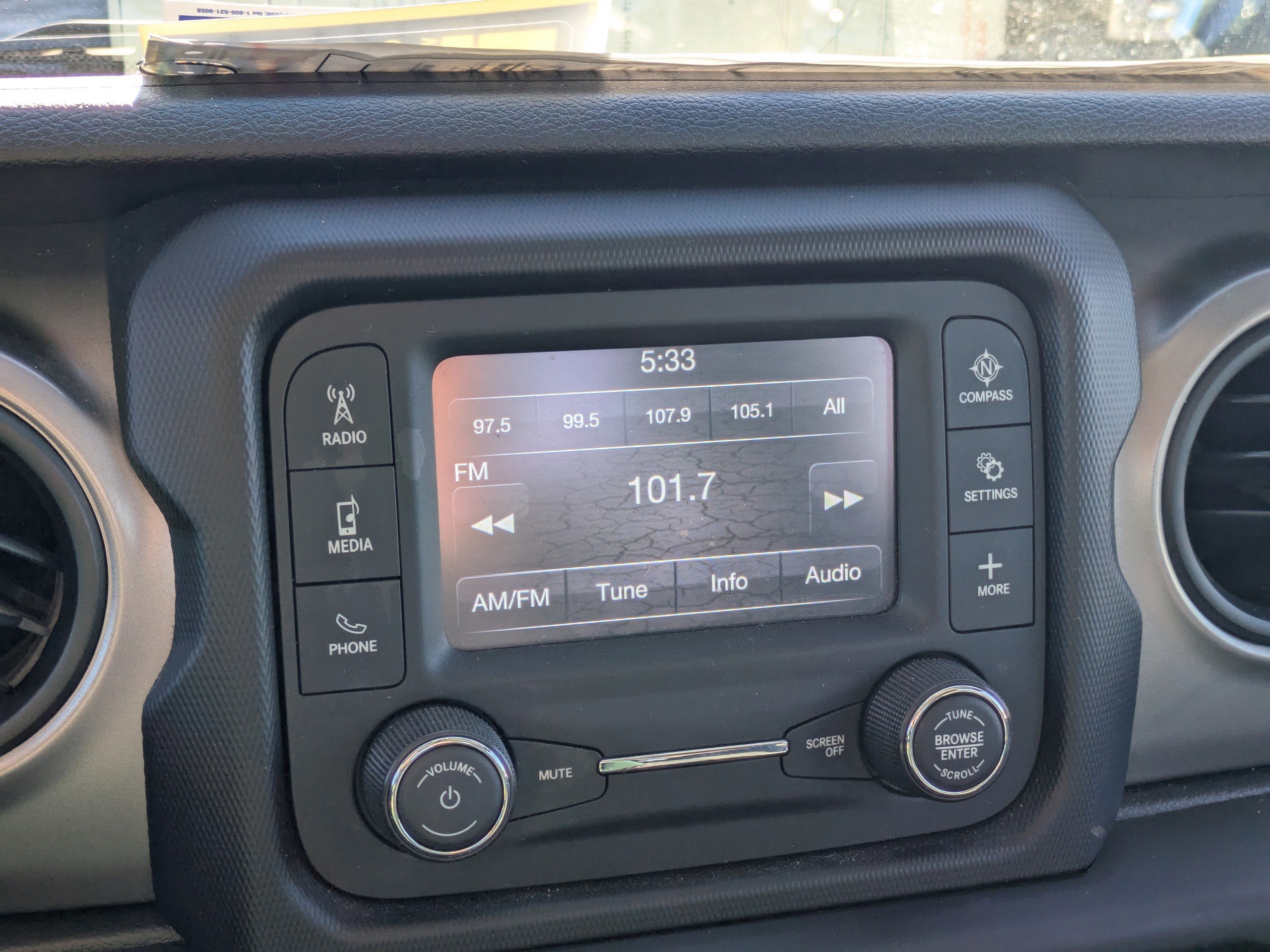 Used 2019 Jeep Wrangler Sport image 21