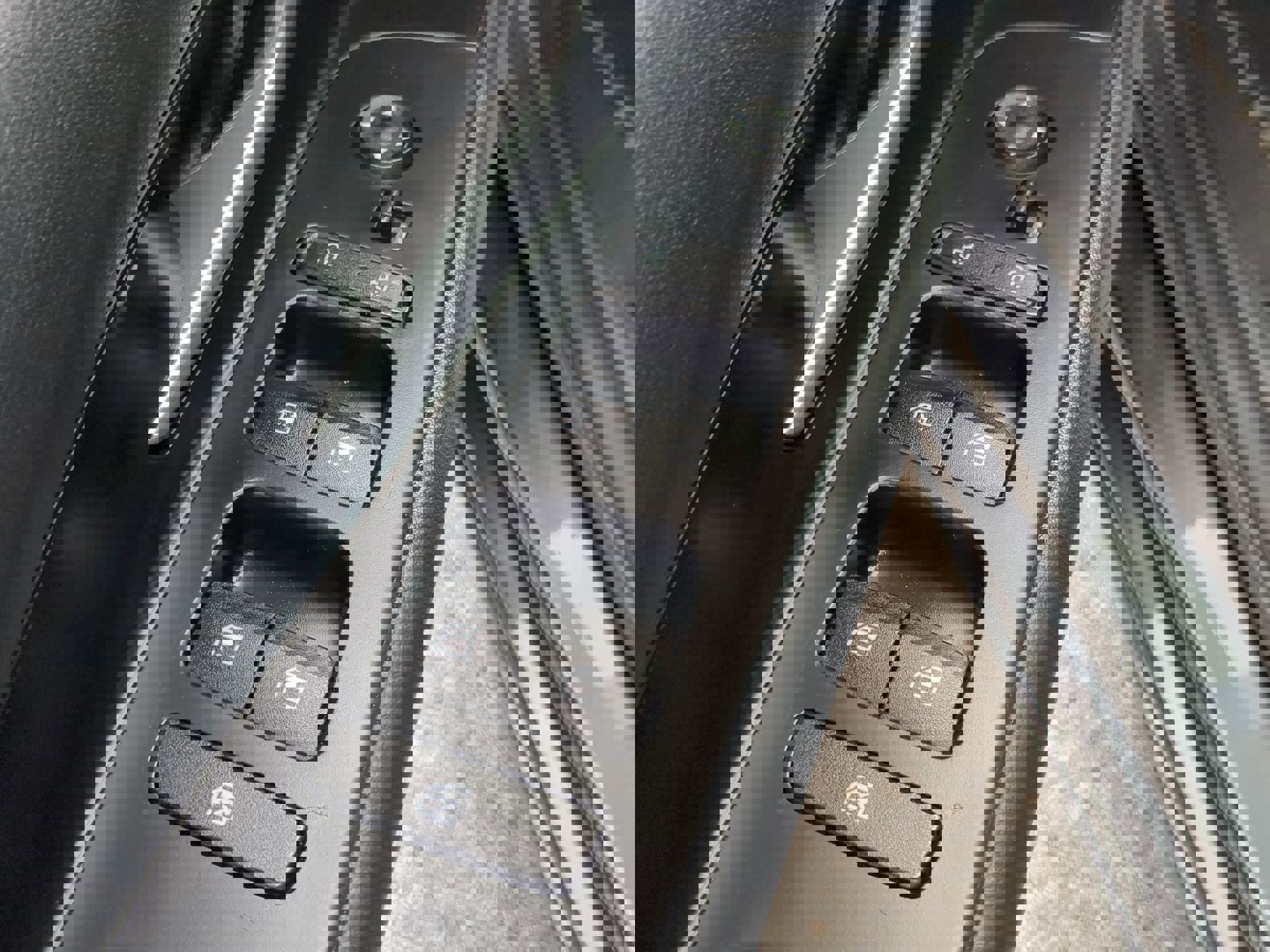 Used 2021 Hyundai Elantra SEL w/ Convenience Package image 45