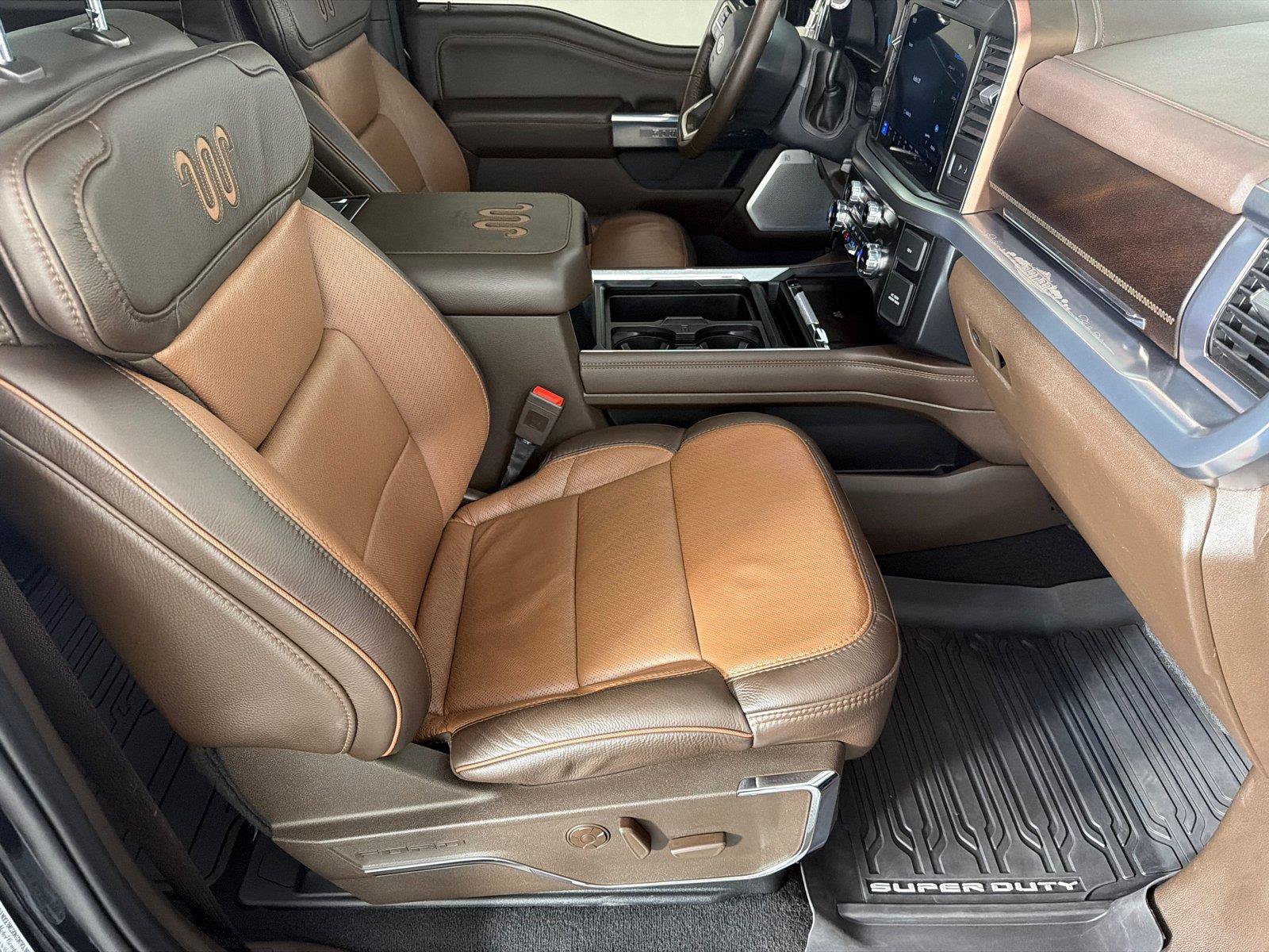 Certified 2025 Ford F250 King Ranch AWD/4WD image 13