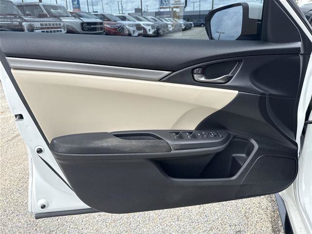 Used 2018 Honda Civic Sport image 22