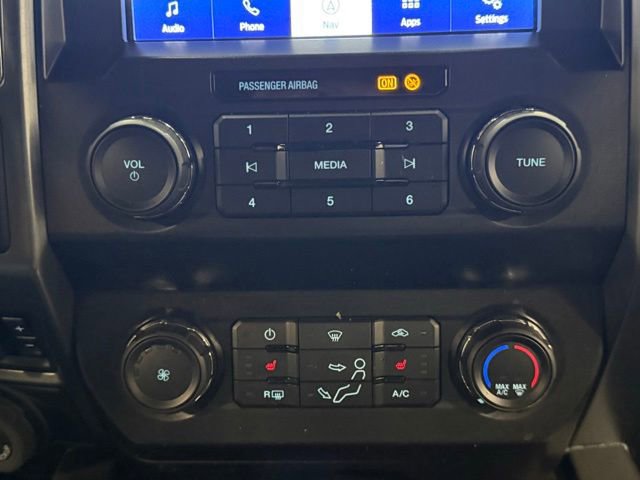 Certified 2020 Ford F250 XLT w/ XLT Premium Package AWD/4WD image 31