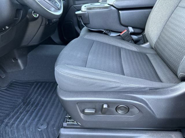 Used 2023 Chevrolet Silverado 1500 Custom w/ Rally Edition AWD/4WD image 13