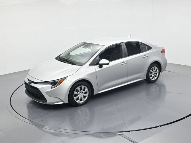 Used 2024 Toyota Corolla LE FWD image 44