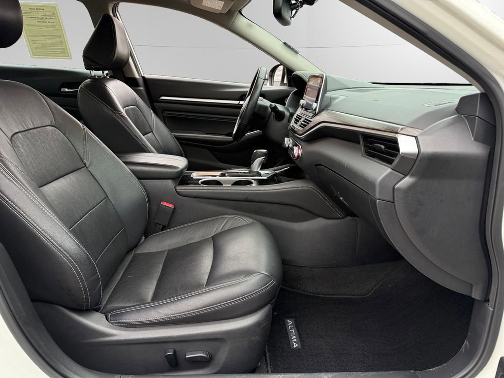 Used 2021 Nissan Altima 2.5 Platinum image 15