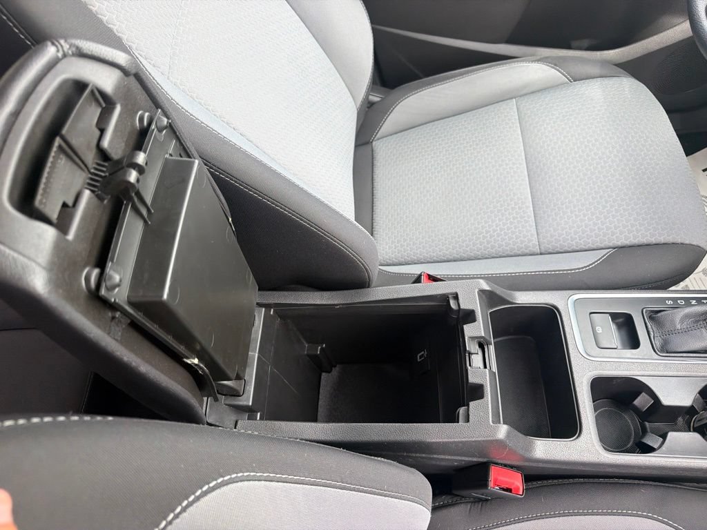 Certified 2018 Ford Escape SE w/ SE Sync 3 Package FWD image 42