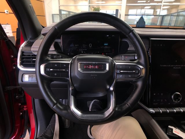 Used 2024 GMC Acadia Elevation FWD image 13