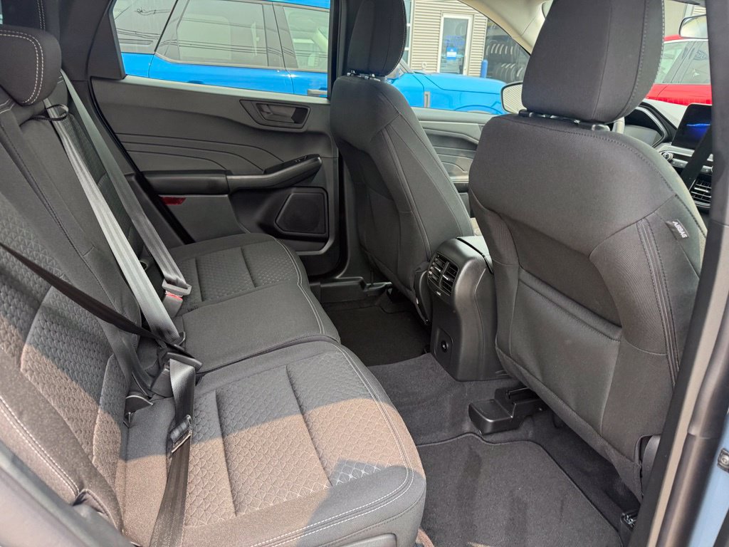 Certified 2026 Ford Escape Active w/ Cold Weather Package AWD/4WD image 14