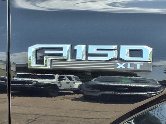 Certified 2018 Ford F150 XLT w/ Equipment Group 302A Luxury AWD/4WD image 26