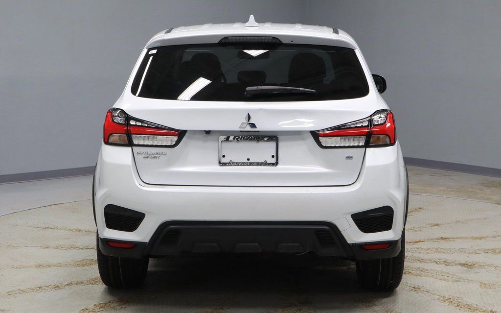 Used 2024 Mitsubishi Outlander Sport SE image 4