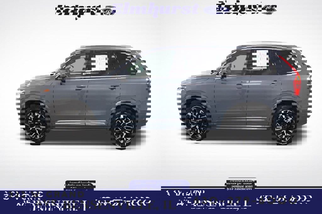 Used 2023 Volvo XC90 B6 Plus image 2