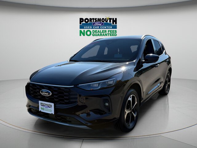 Certified 2025 Ford Escape ST-Line Elite w/ Premium Technology Package AWD/4WD image 16