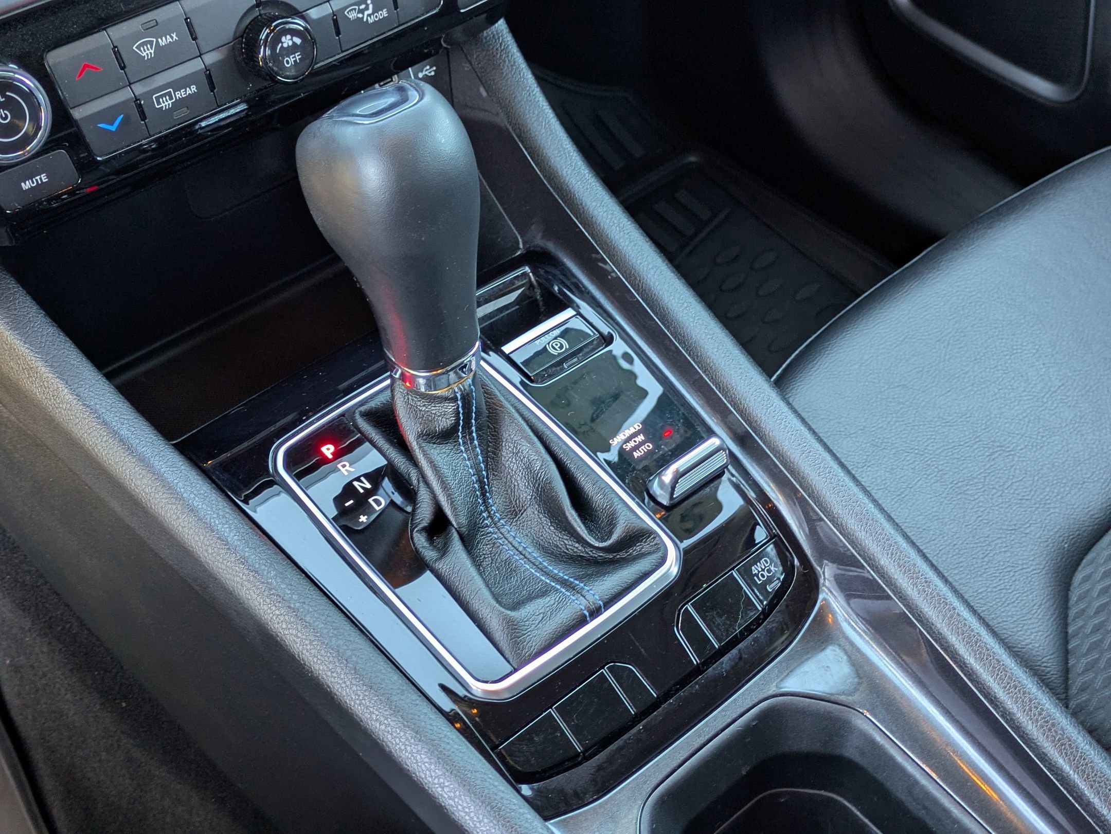 Used 2022 Jeep Compass Latitude image 25