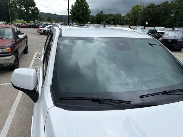 Used 2023 GMC Yukon Denali AWD/4WD image 17