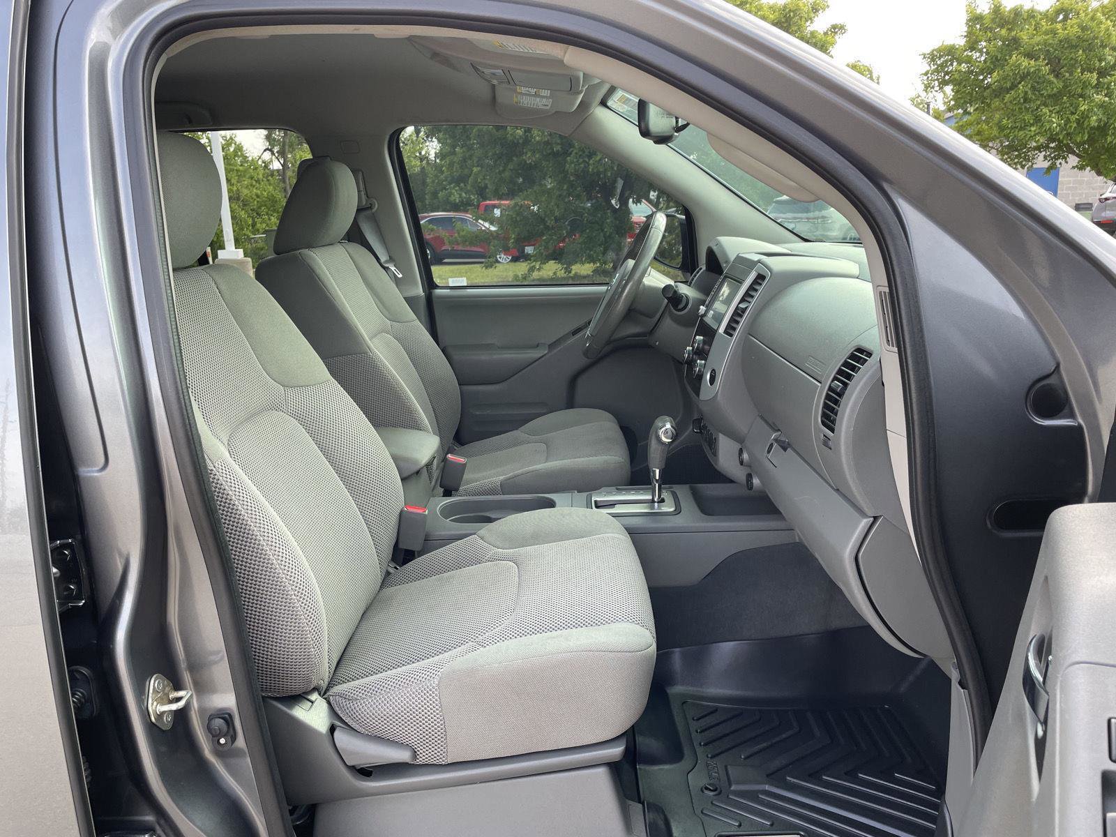 Used 2019 Nissan Frontier SV w/ Value Truck Package AWD/4WD image 18