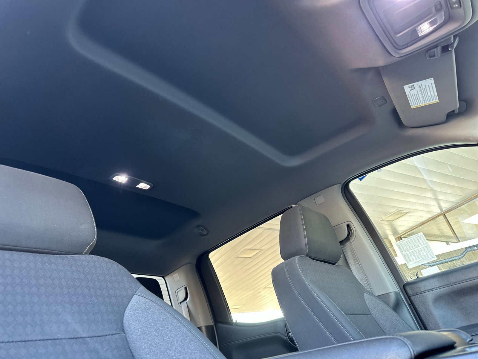 Used 2021 GMC Sierra 1500 SLE image 16